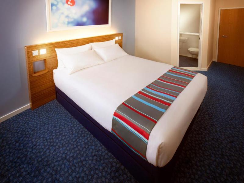 Travelodge Maidenhead Central Exterior foto